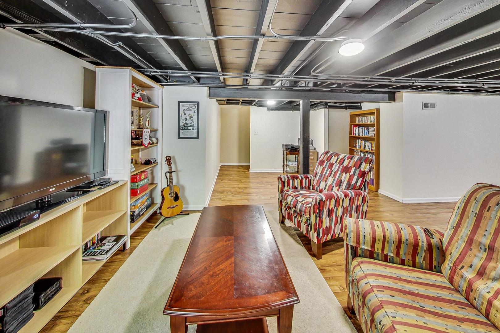 4513 Highland Avenue