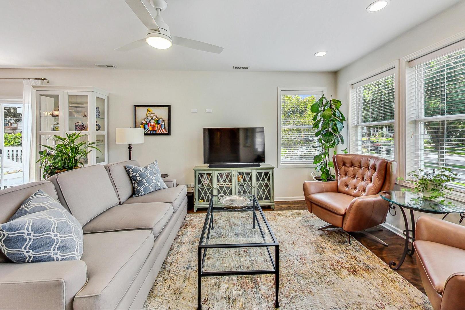 4513 Highland Avenue