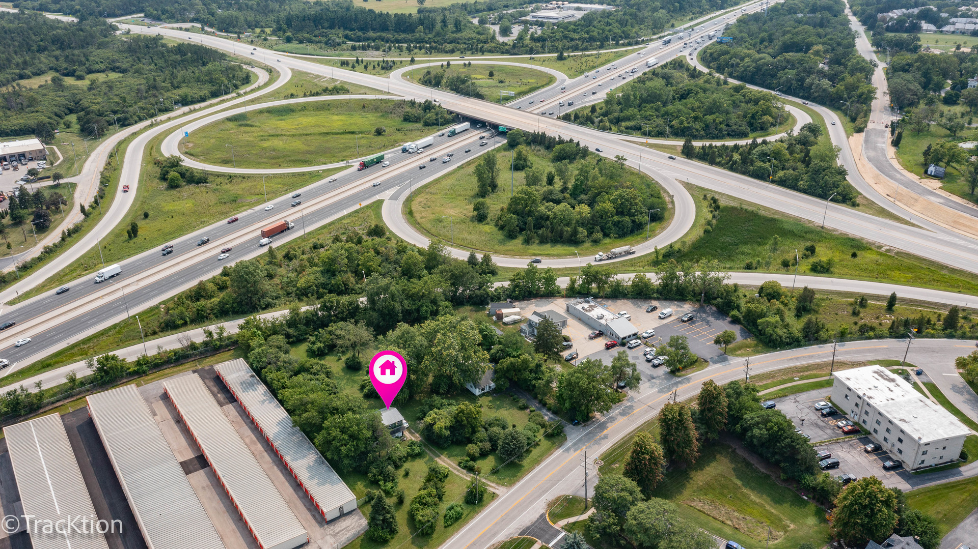 1033 N Frontage Road