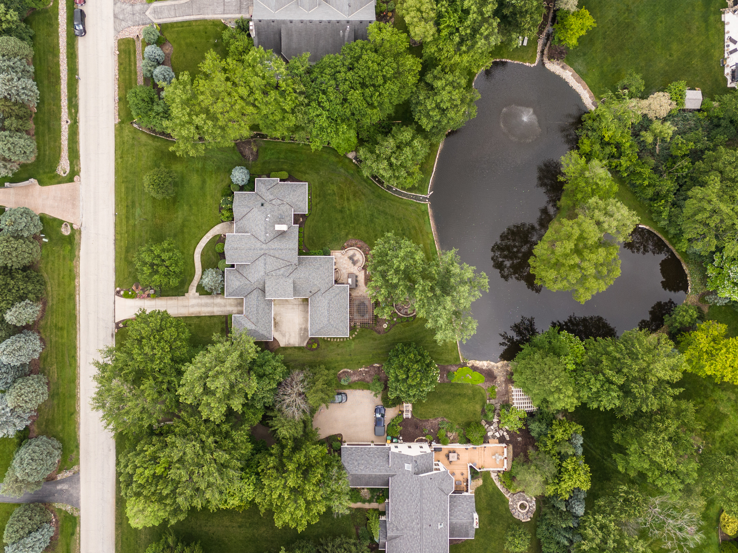 40 Woodview Lane