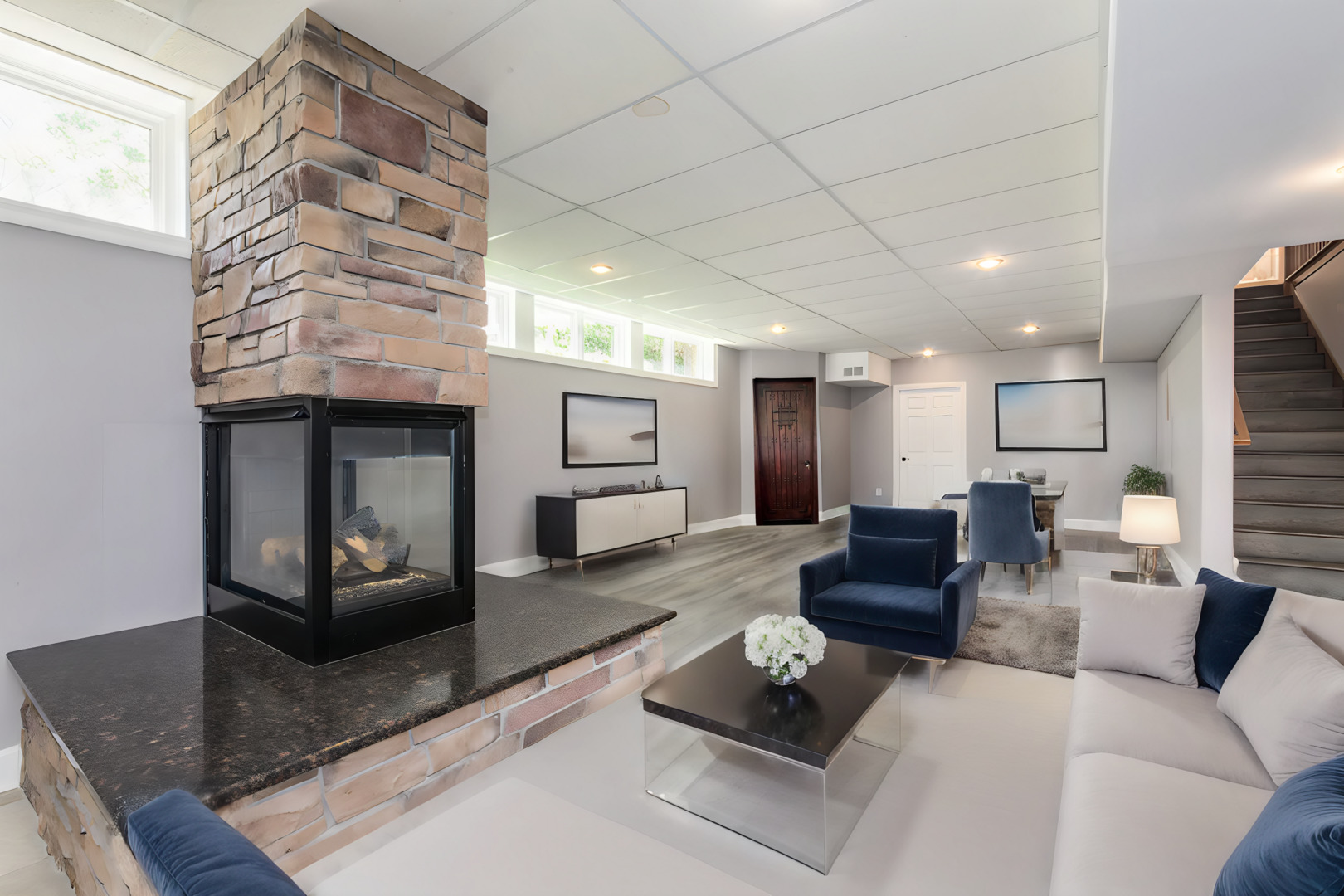 40 Woodview Lane