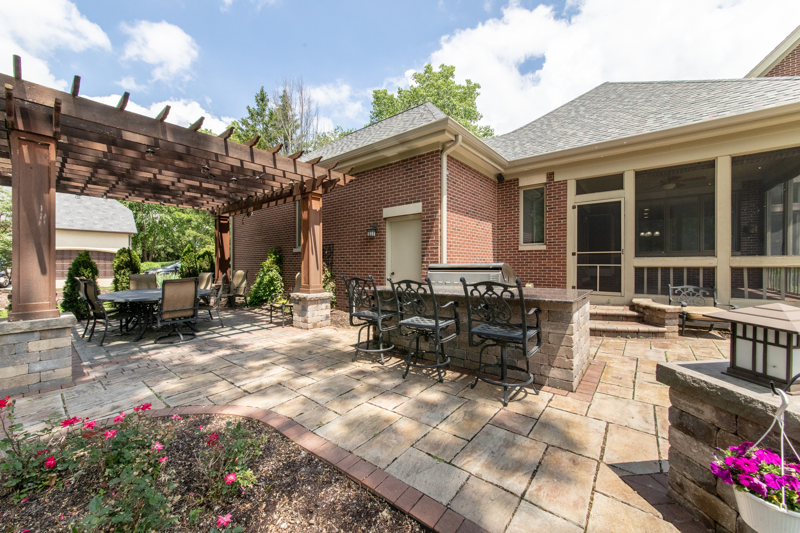 40 Woodview Lane