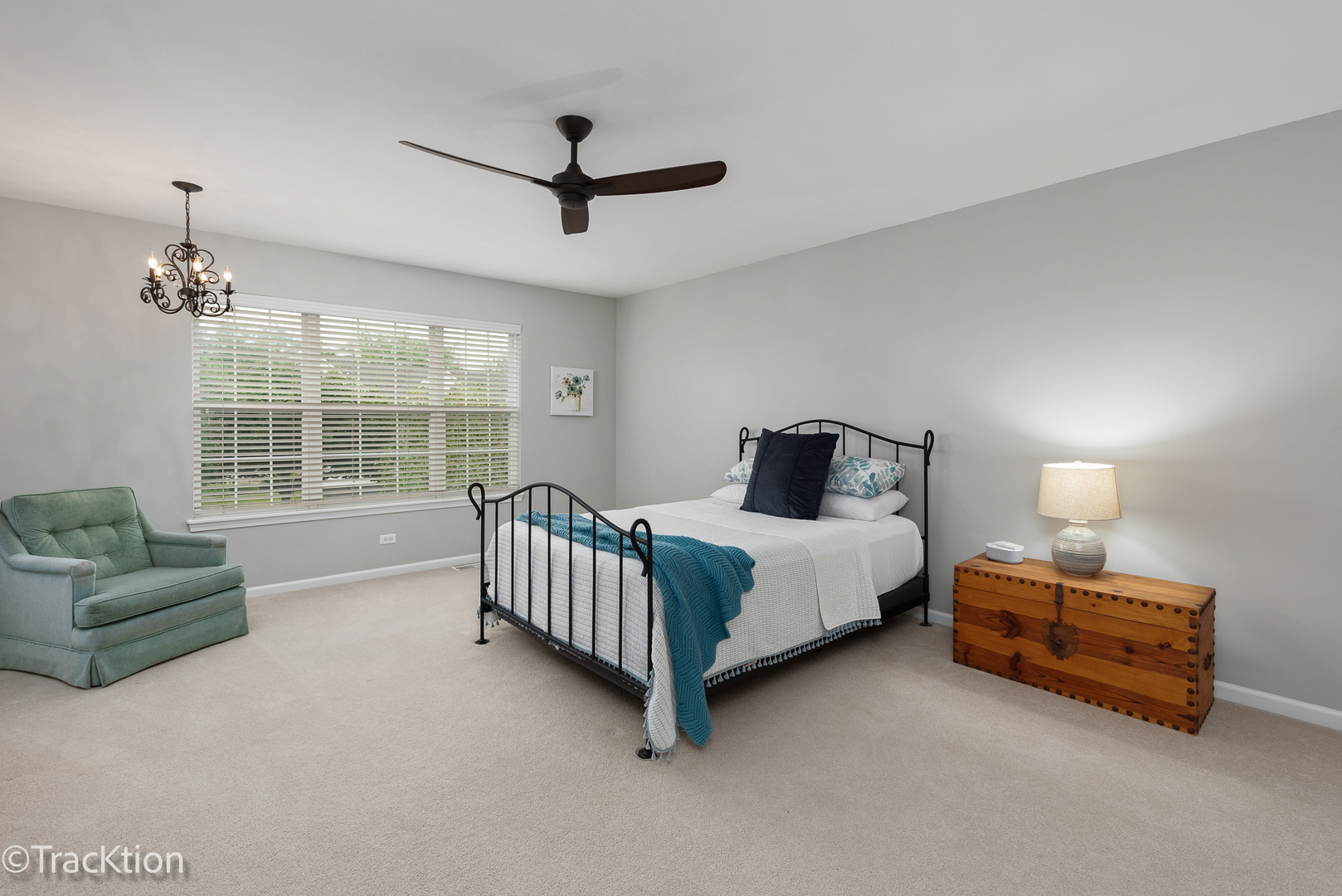 11917 WINTERBERRY Lane