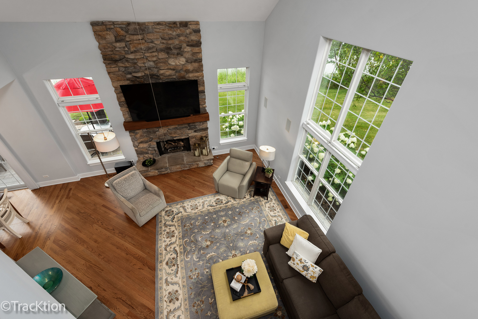 11917 WINTERBERRY Lane