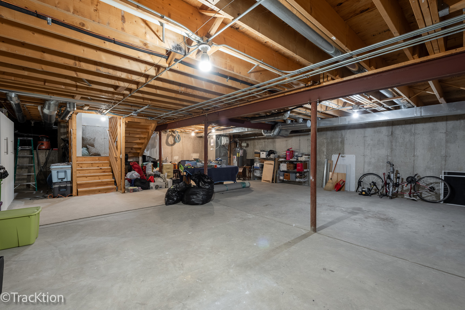 11917 WINTERBERRY Lane
