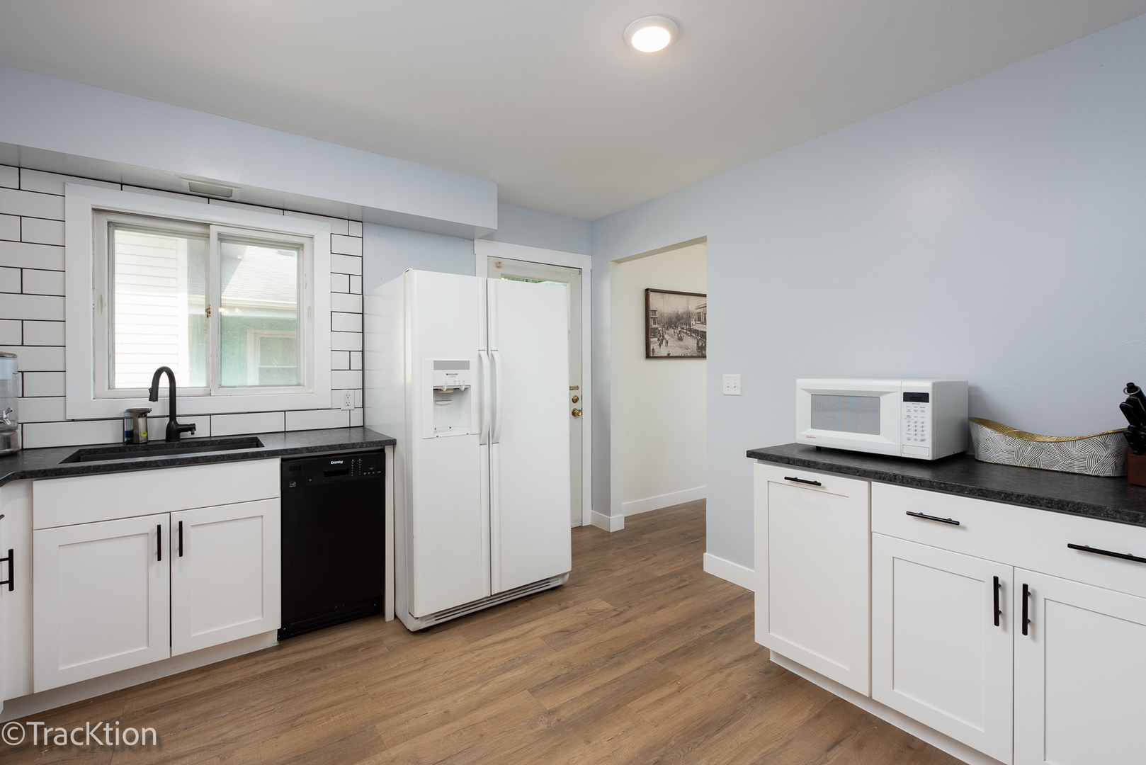 256 W Wilson Avenue