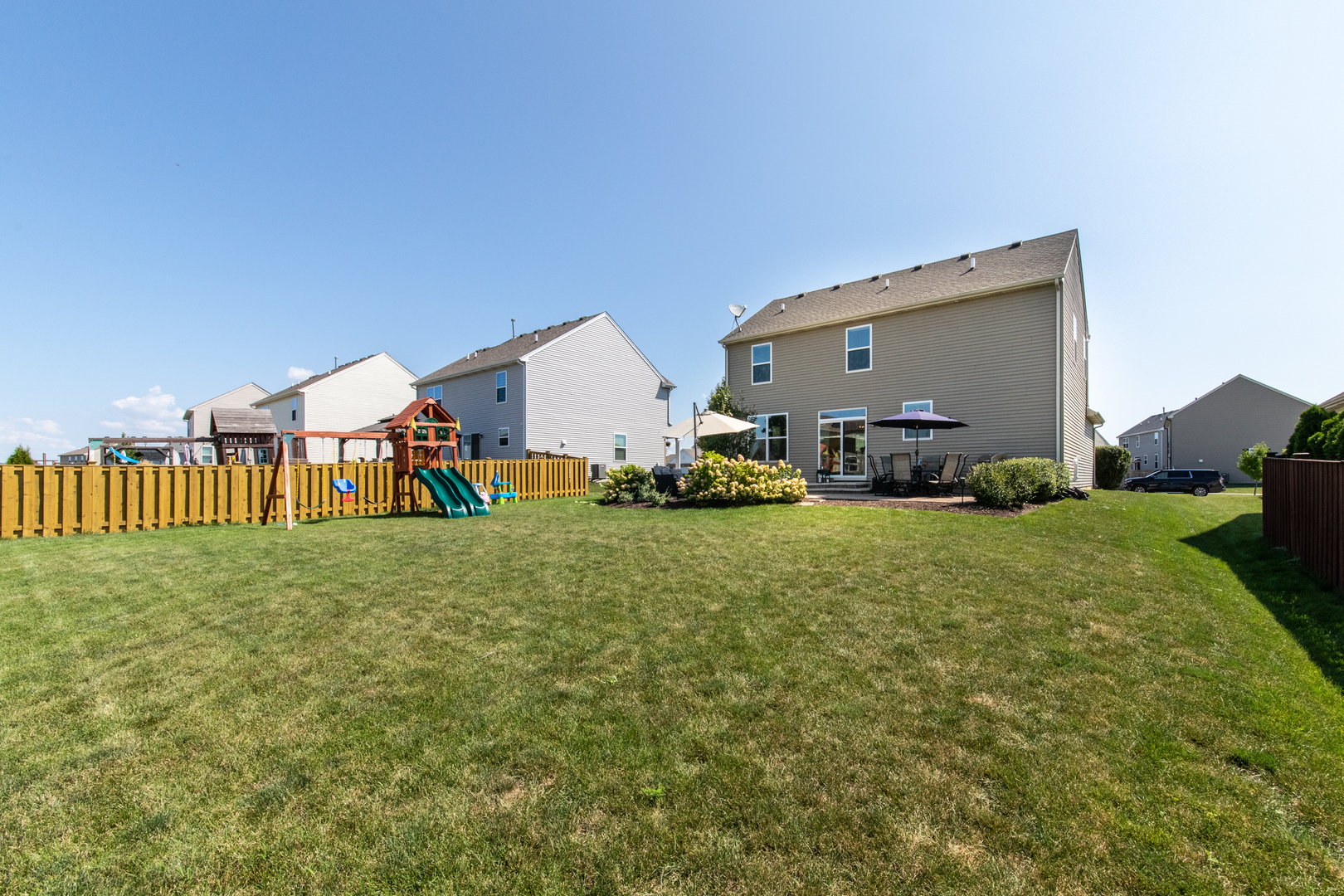 1805 WESLEY Court