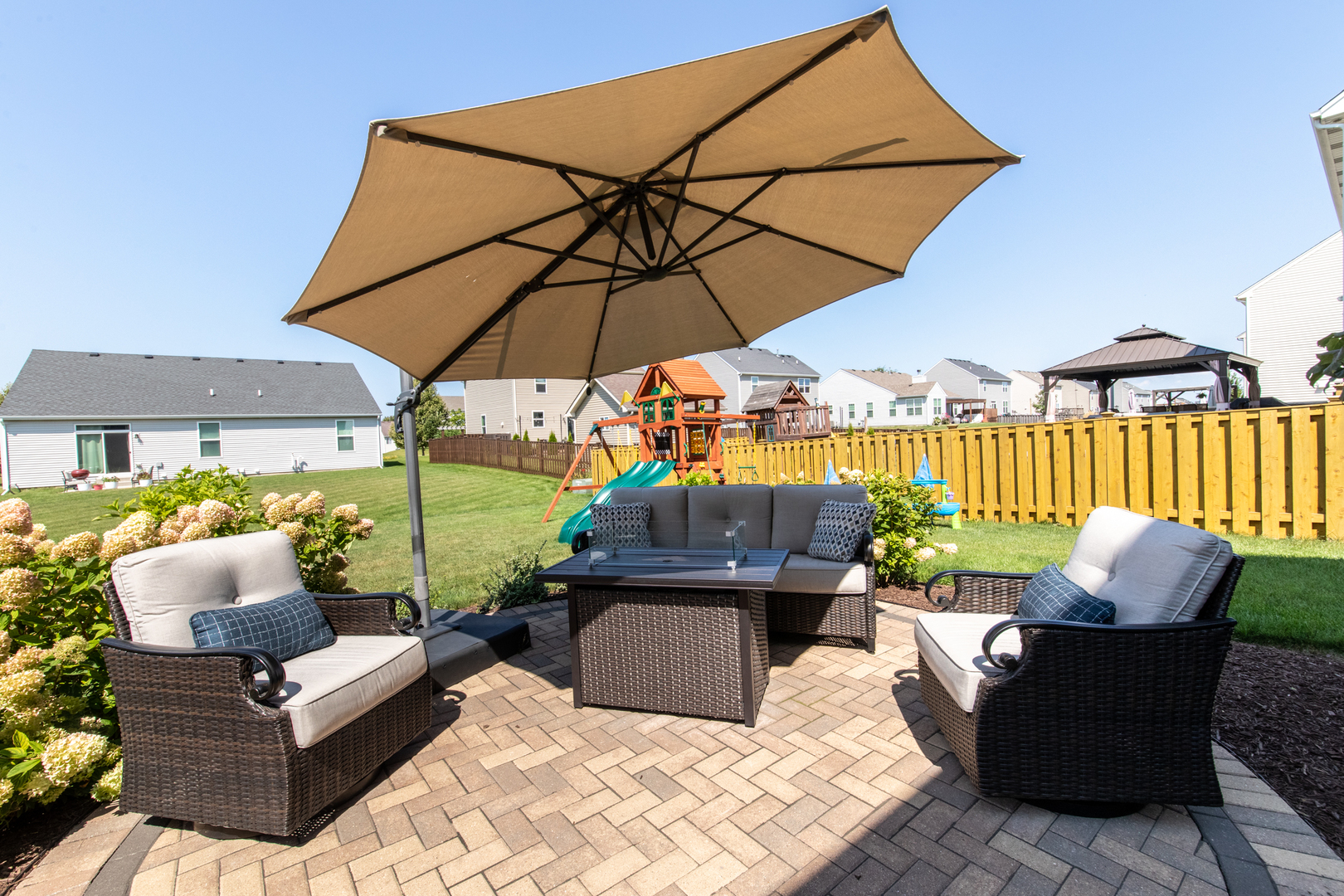 1805 WESLEY Court