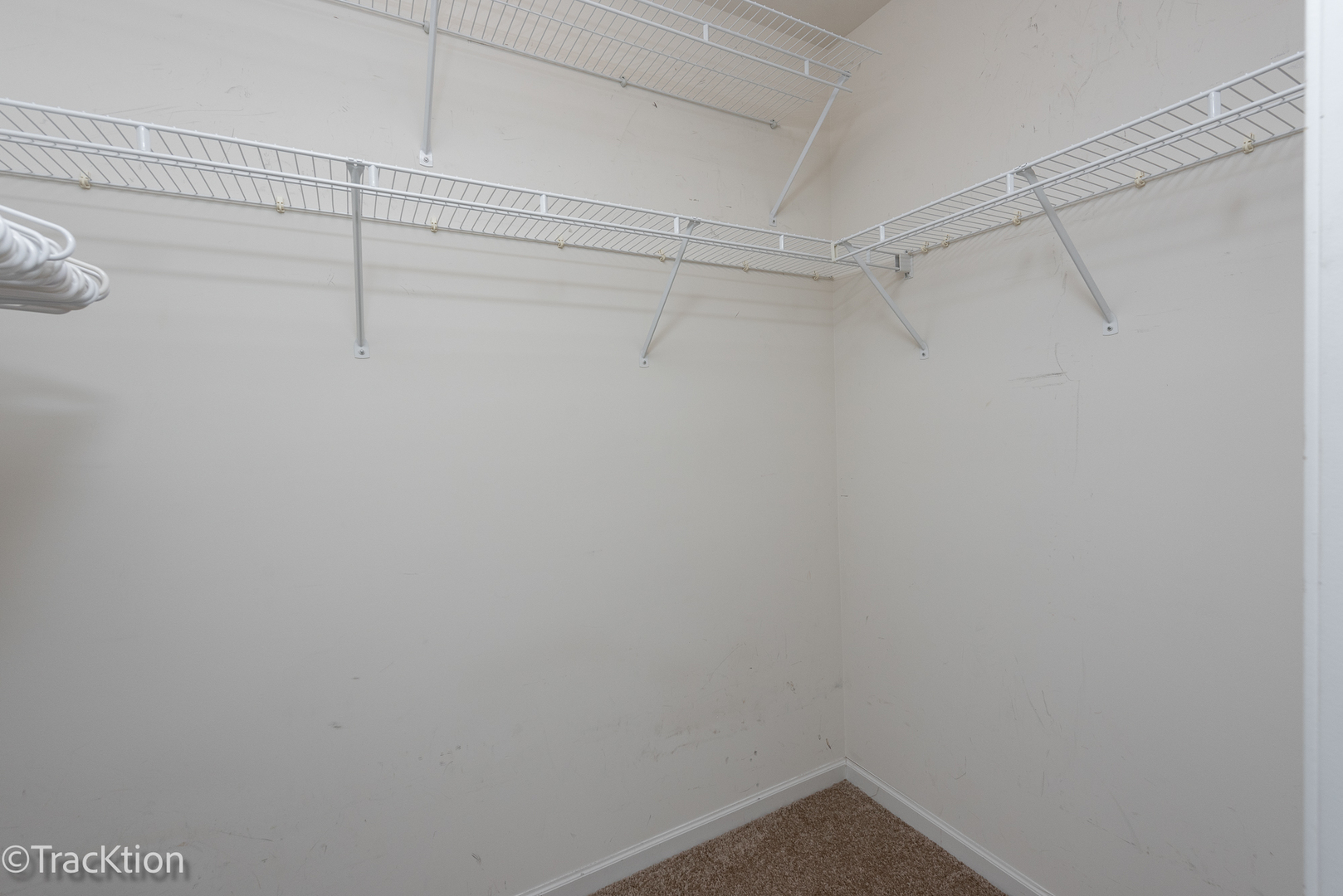 213 Springbrook Trail S