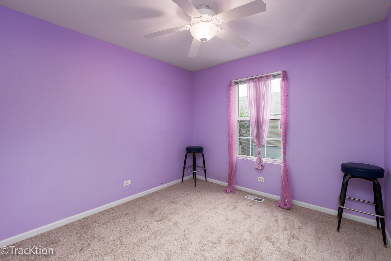 213 Springbrook Trail S