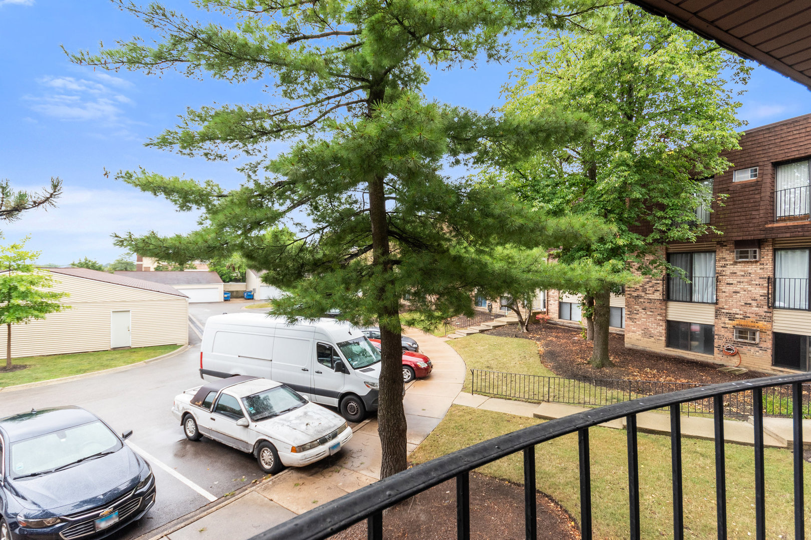190 S Waters Edge Drive Unit: 201