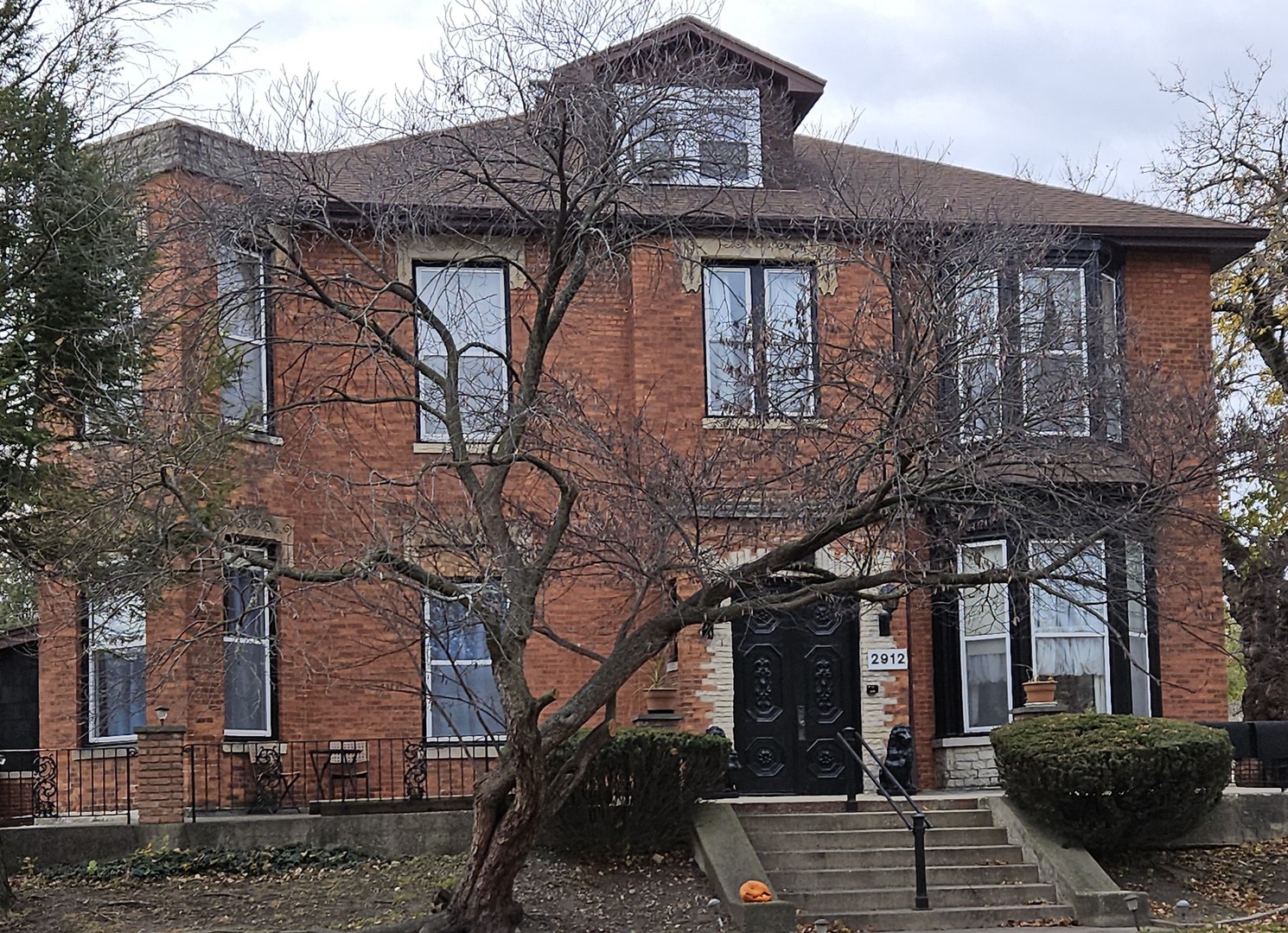 2912 lincoln Avenue Unit: 3F