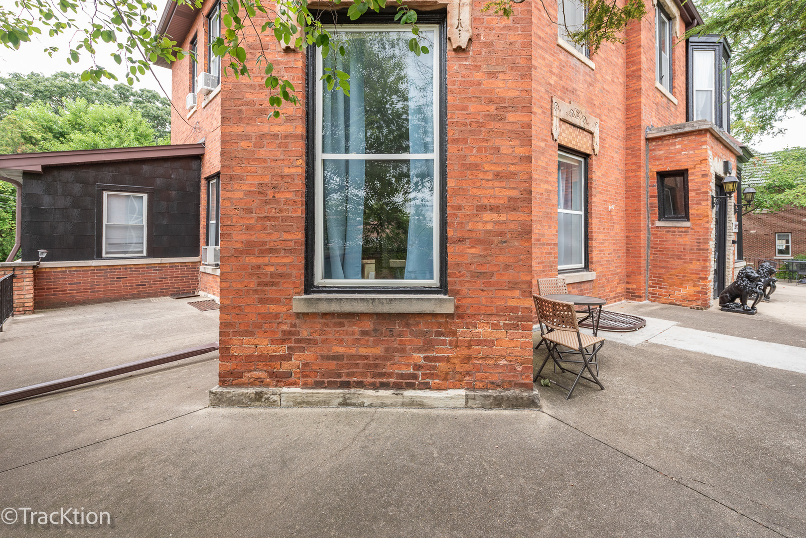 2912 lincoln Avenue Unit: 3F