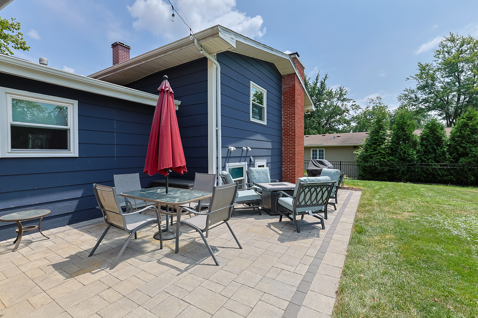 5730 Elm Street
