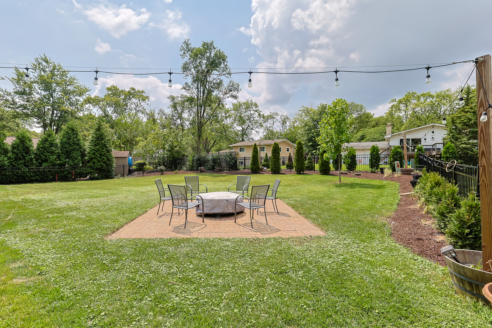 5730 Elm Street