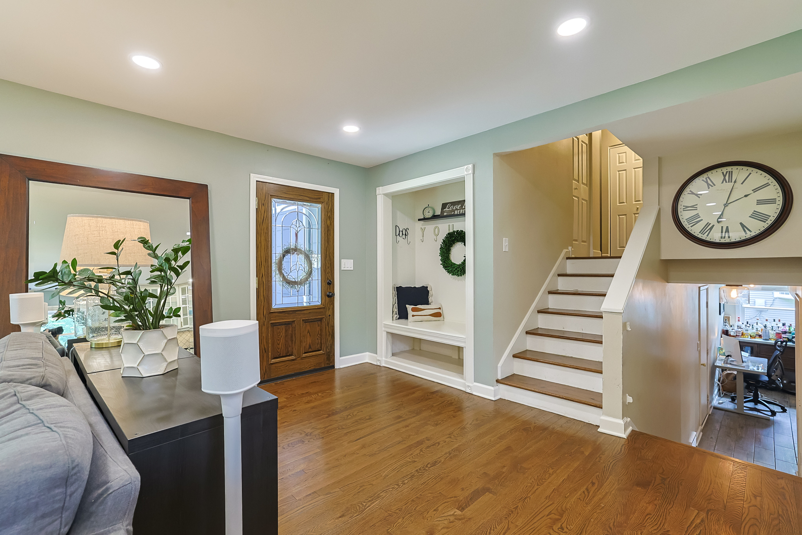 5730 Elm Street