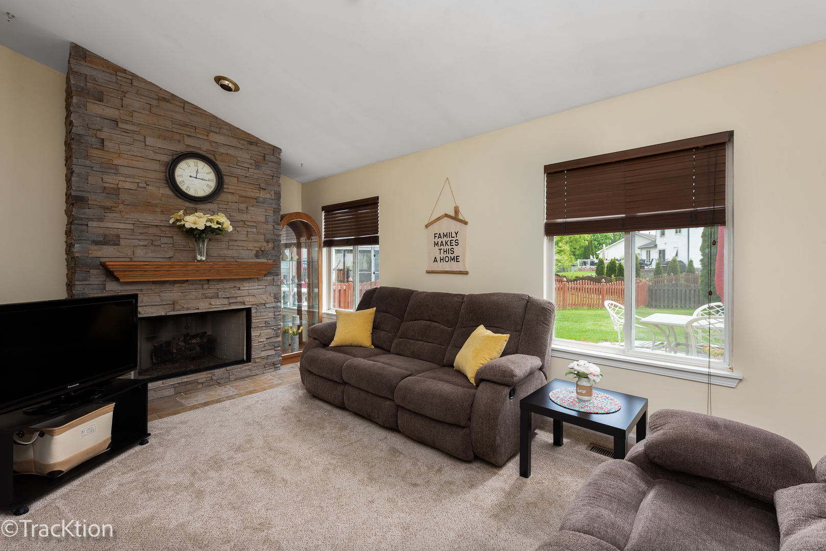 13834 Isle Royal Circle