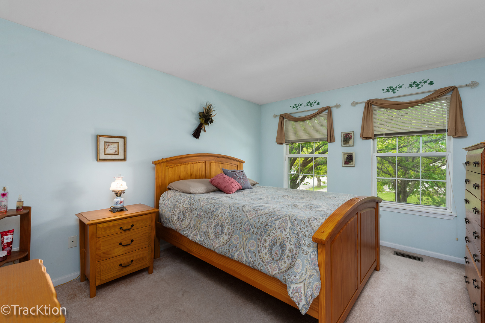 13834 Isle Royal Circle