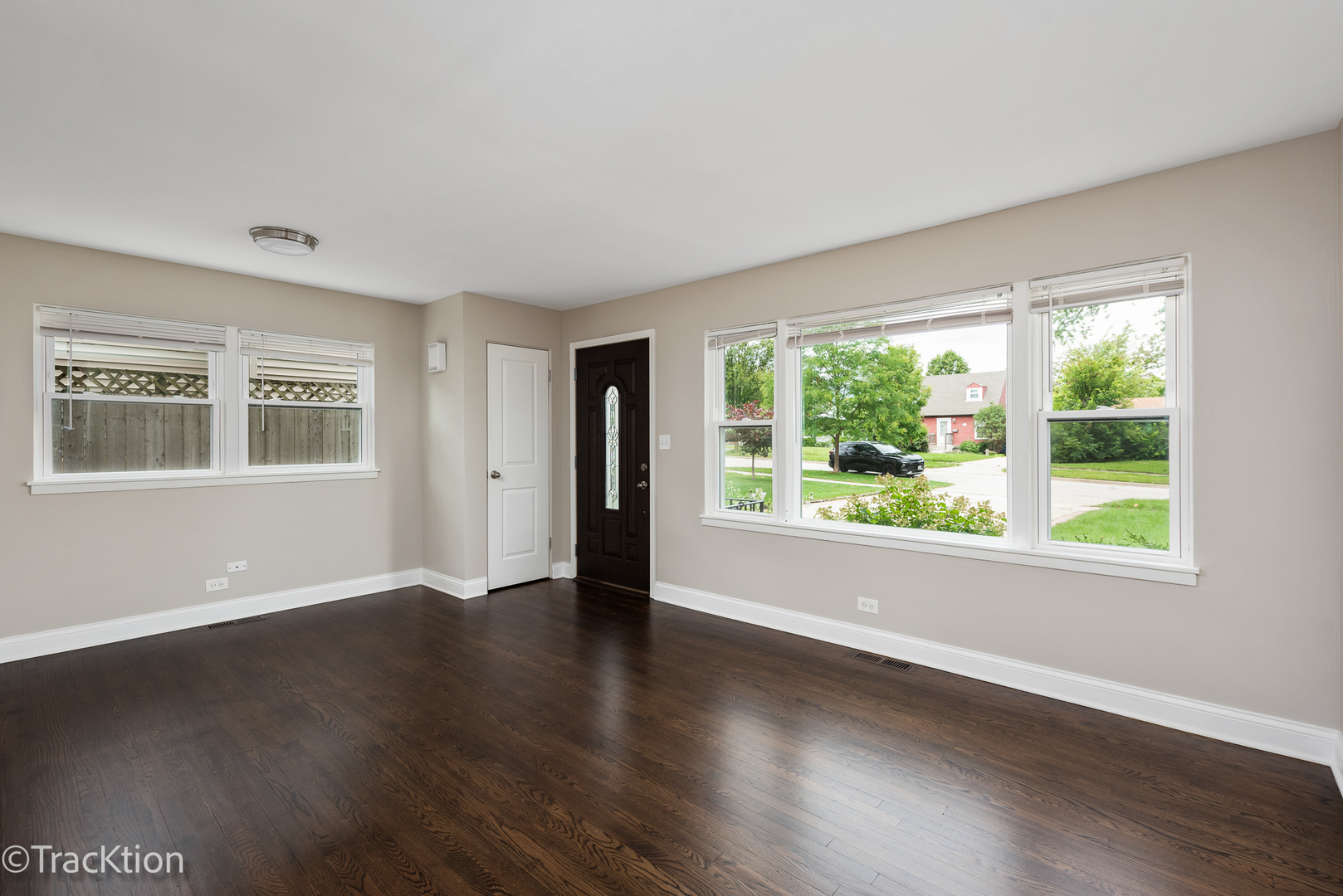 424 W Avery Street
