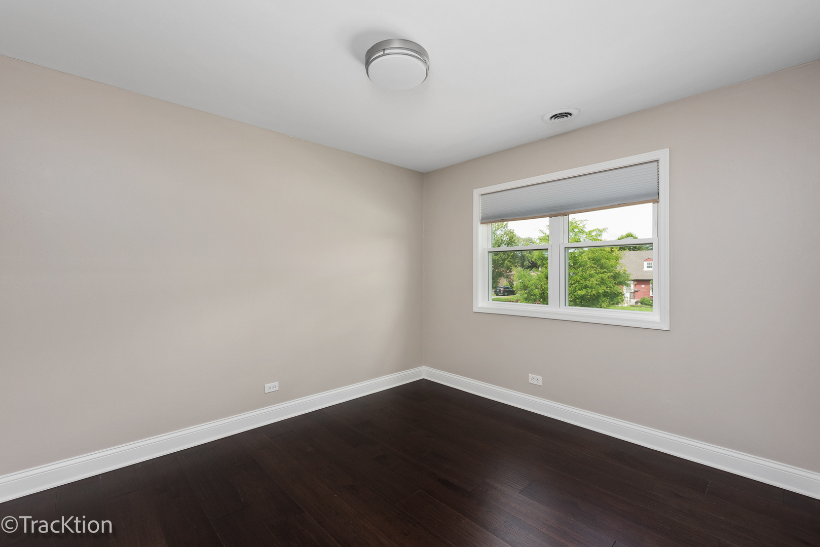 424 W Avery Street