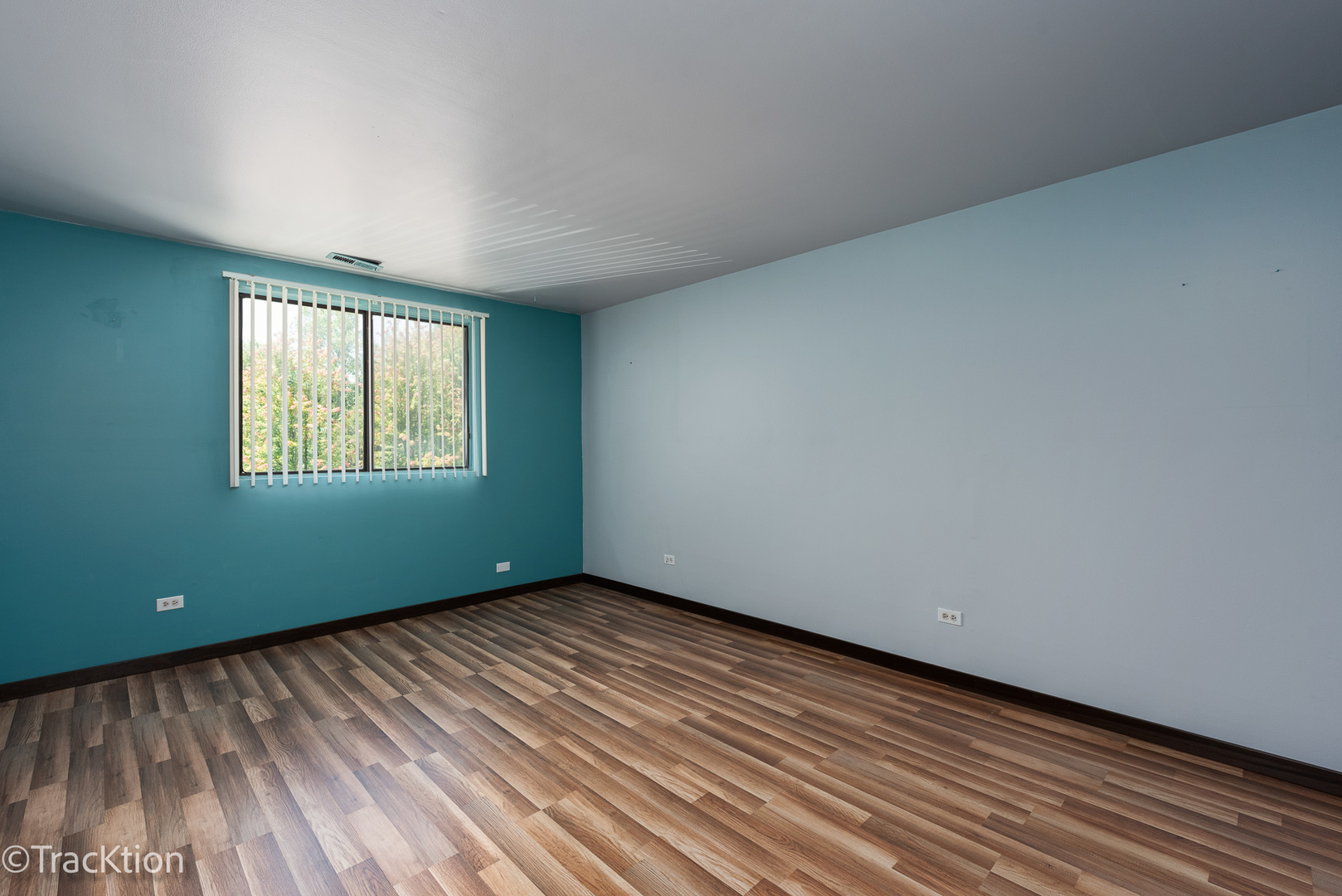 1402 S Fairfield Avenue Unit: 53B