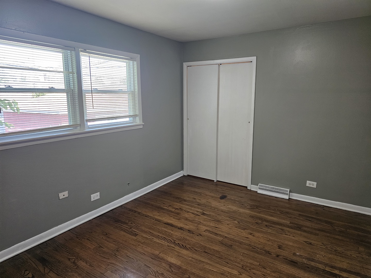 7418 W 63rd Place