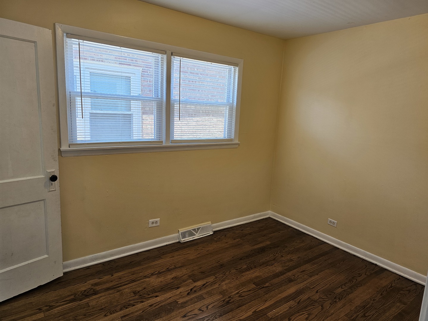 7418 W 63rd Place