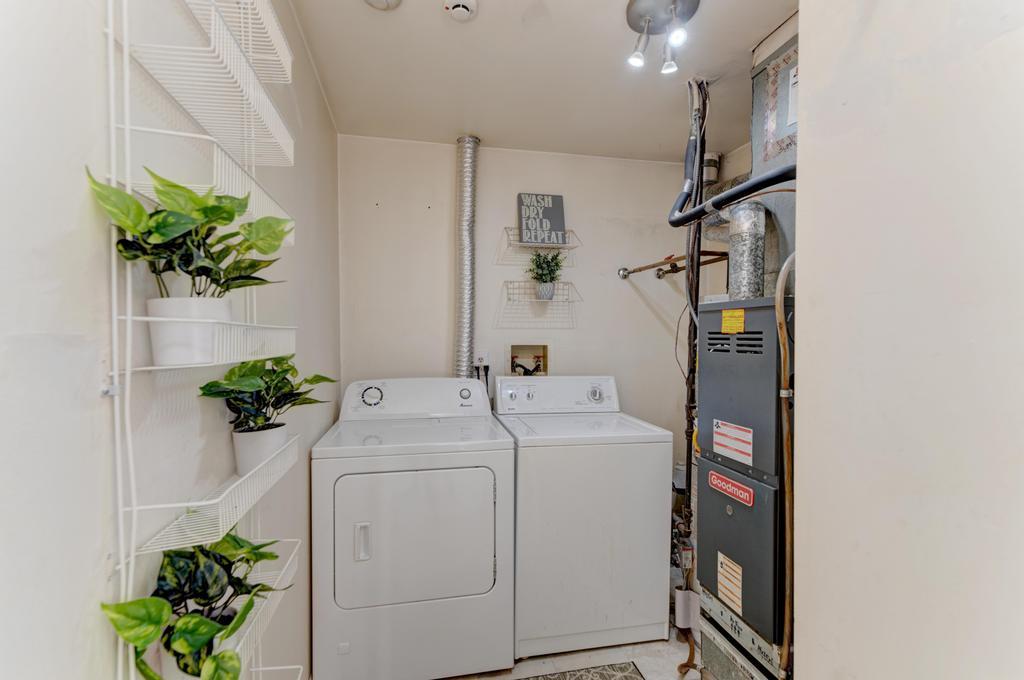 7825 Darien Lake Drive Unit: 7825