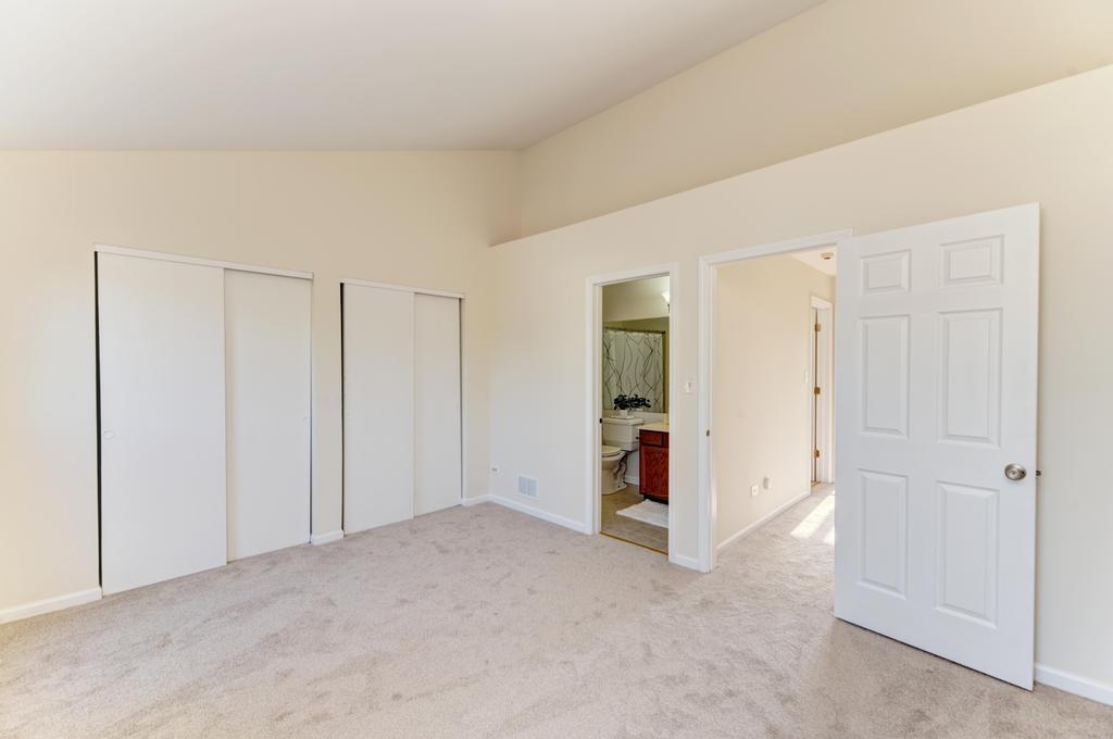 7825 Darien Lake Drive Unit: 7825