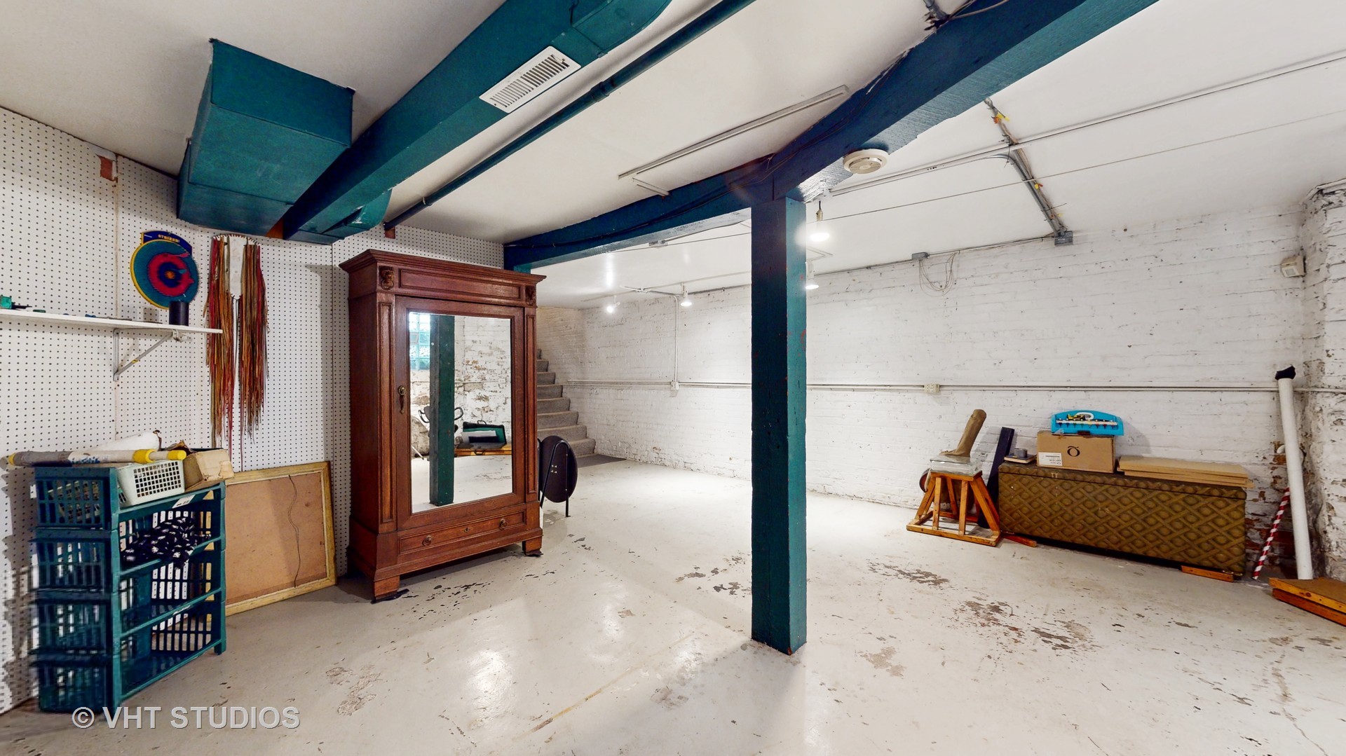 4334 N Ashland Avenue