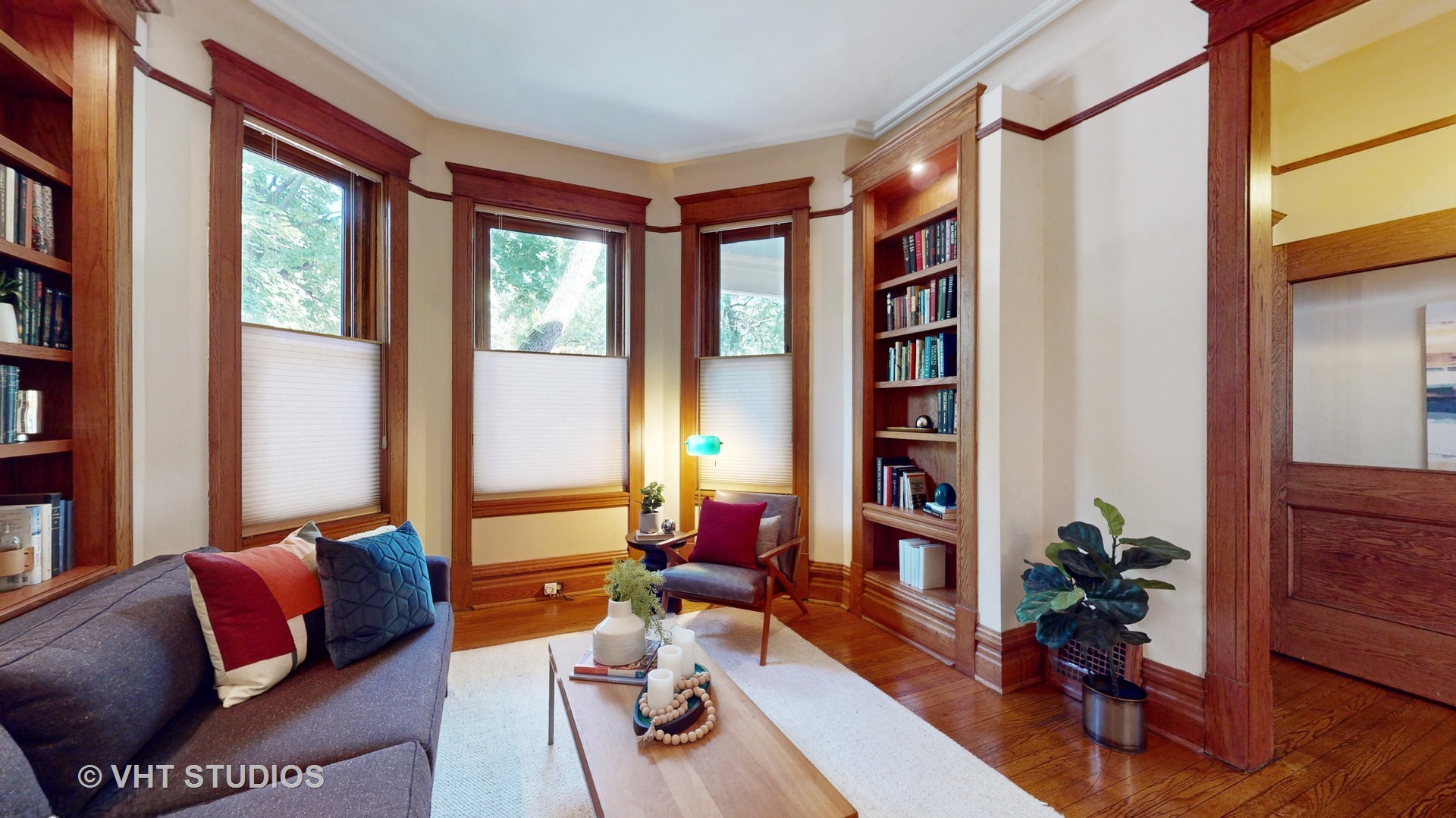 4334 N Ashland Avenue