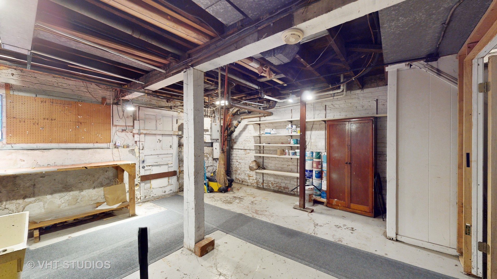 4334 N Ashland Avenue