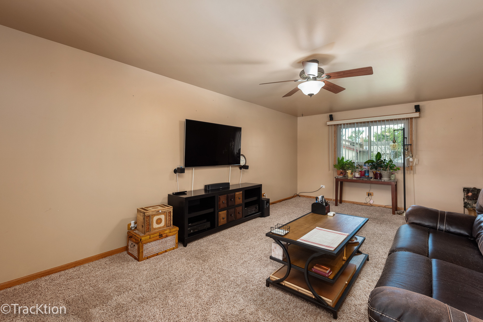 334 N Kramer Avenue