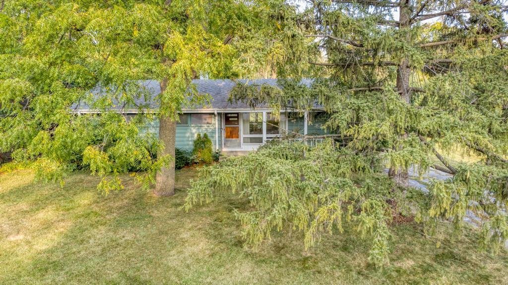 5831 Middaugh Avenue