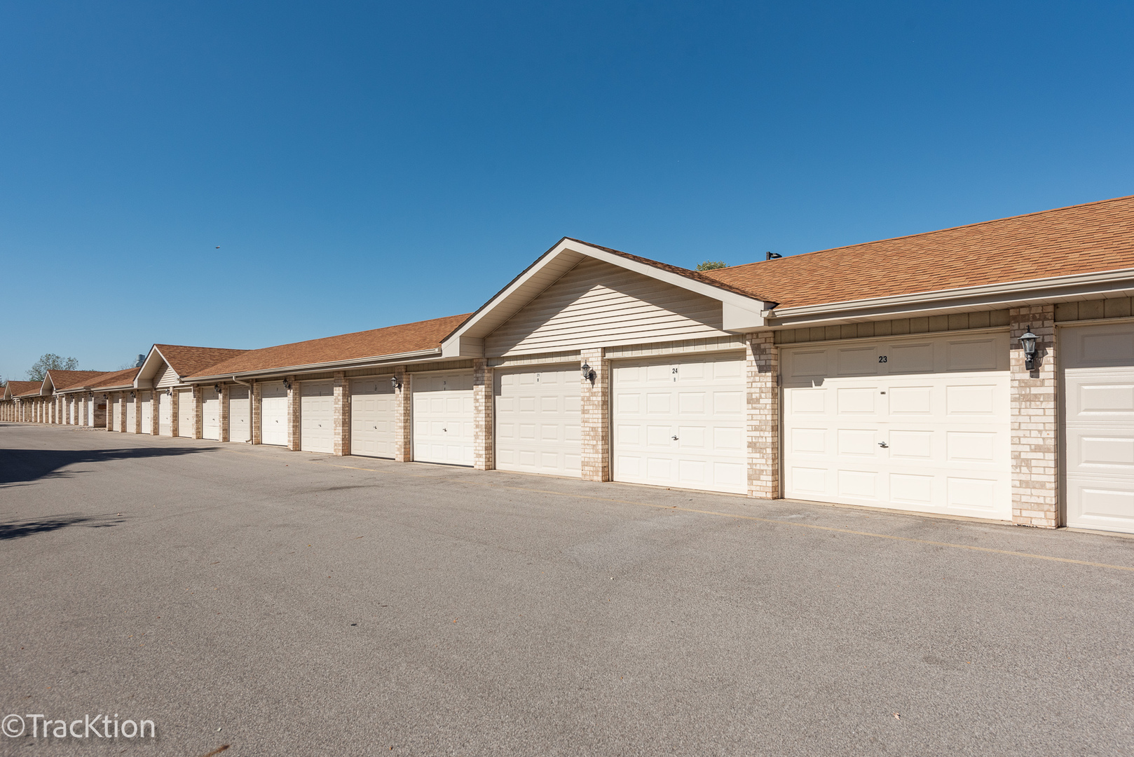 6825 Forestview Drive Unit: 1B