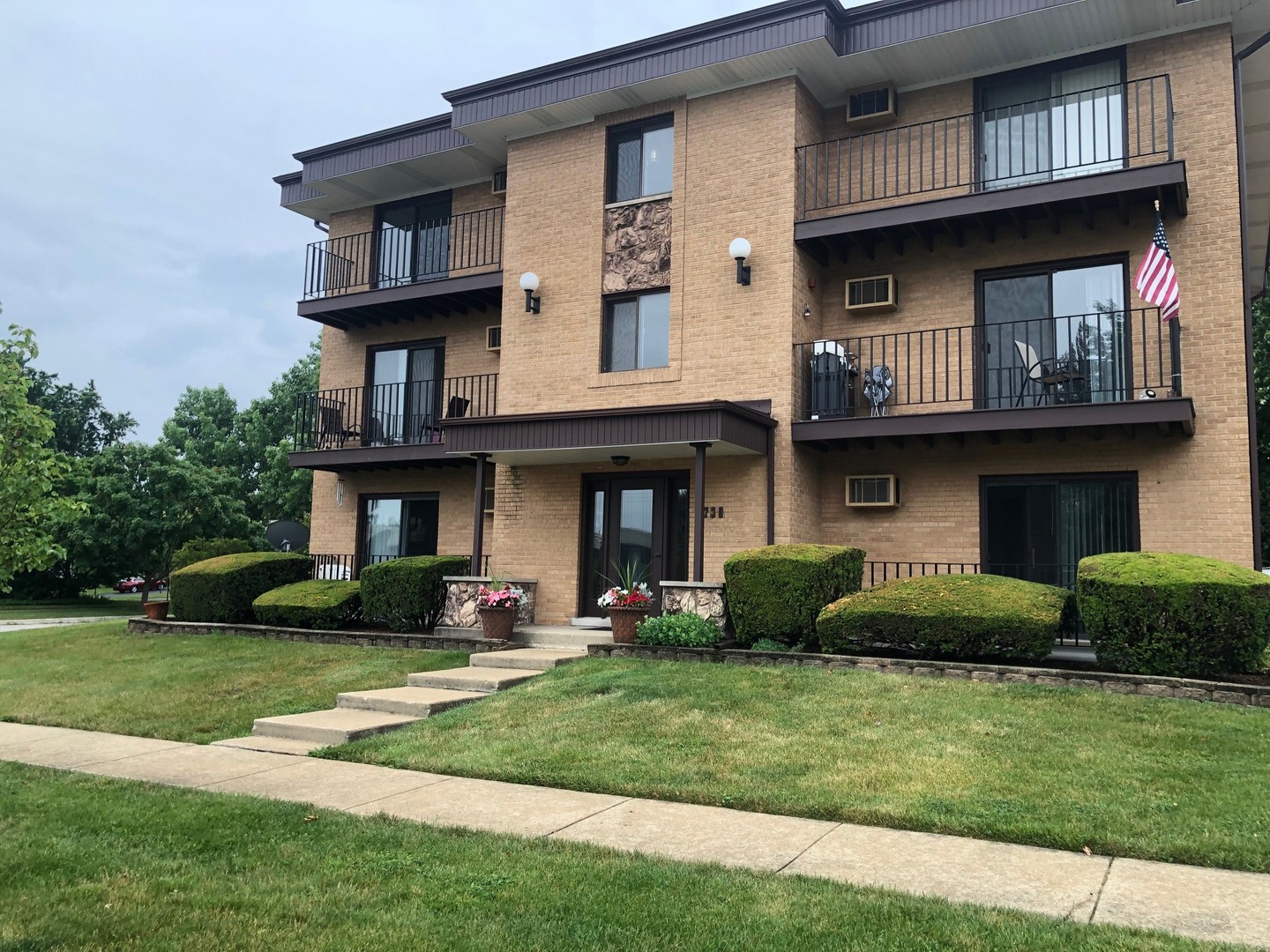 7730 Wildwood Court Unit: 3N