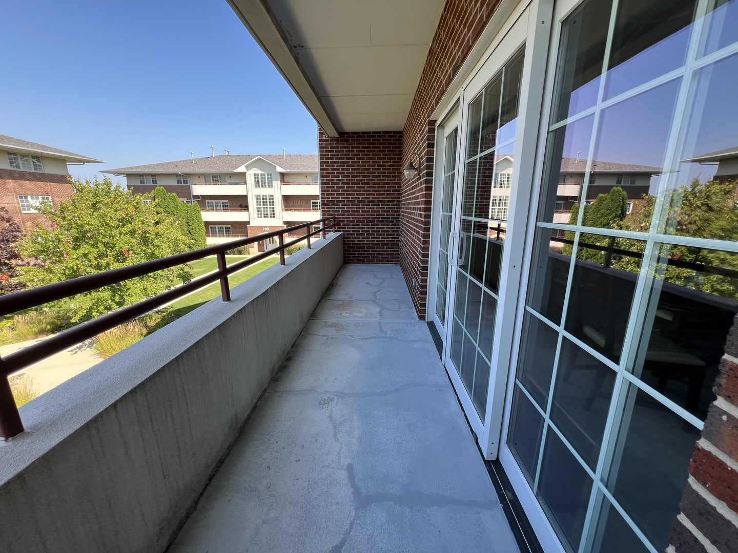 706 W 63rd Street Unit: 204