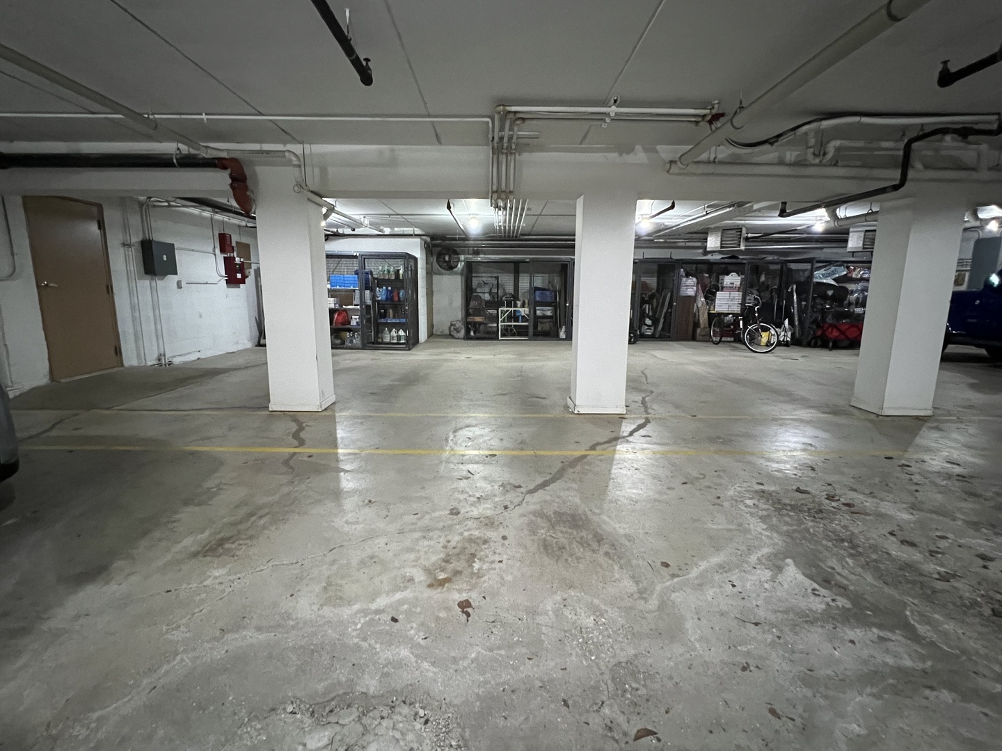 706 W 63rd Street Unit: 204