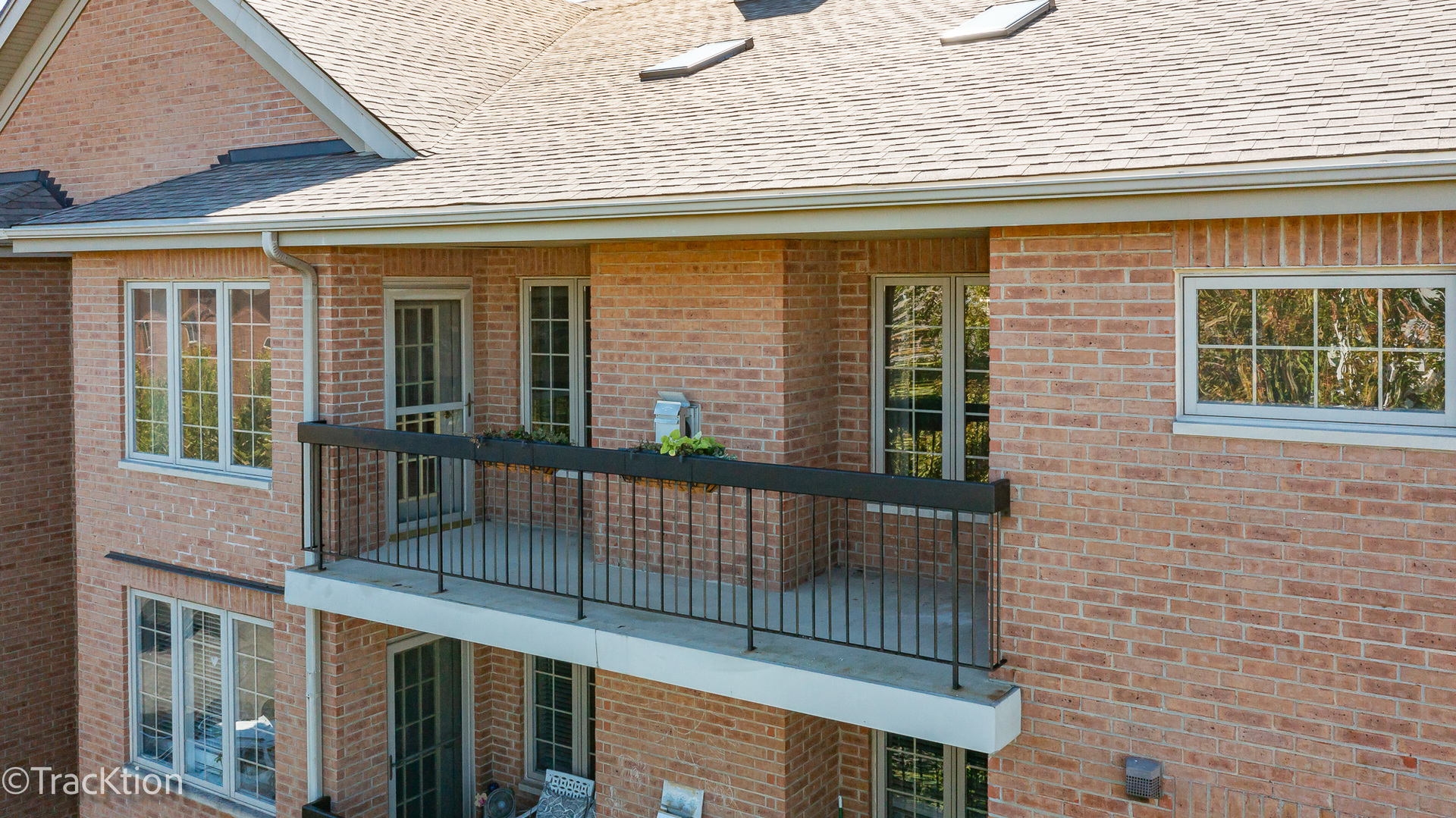 6749 S Pointe Drive Unit: 3B