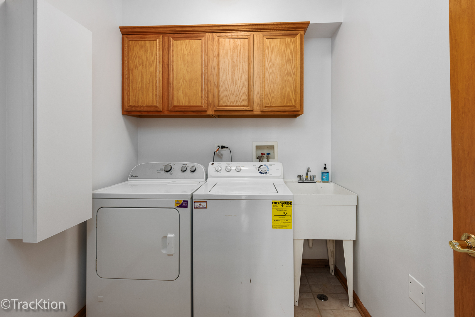 6749 S Pointe Drive Unit: 3B