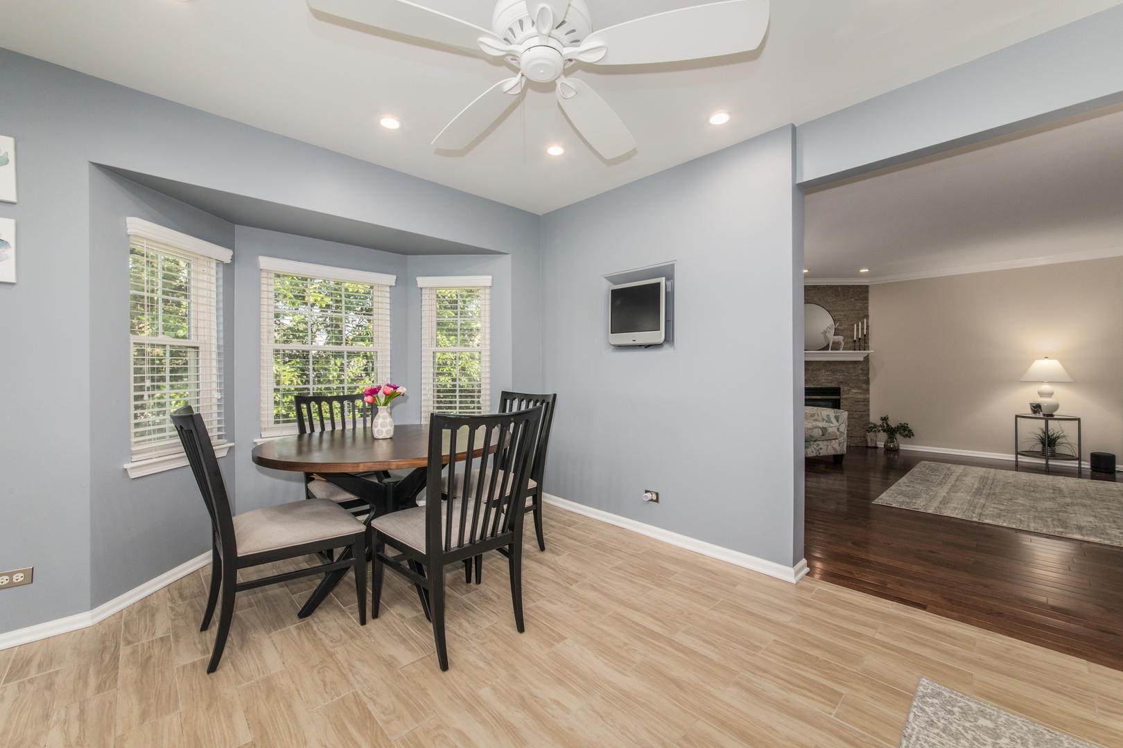 7906 Hedgewood Drive