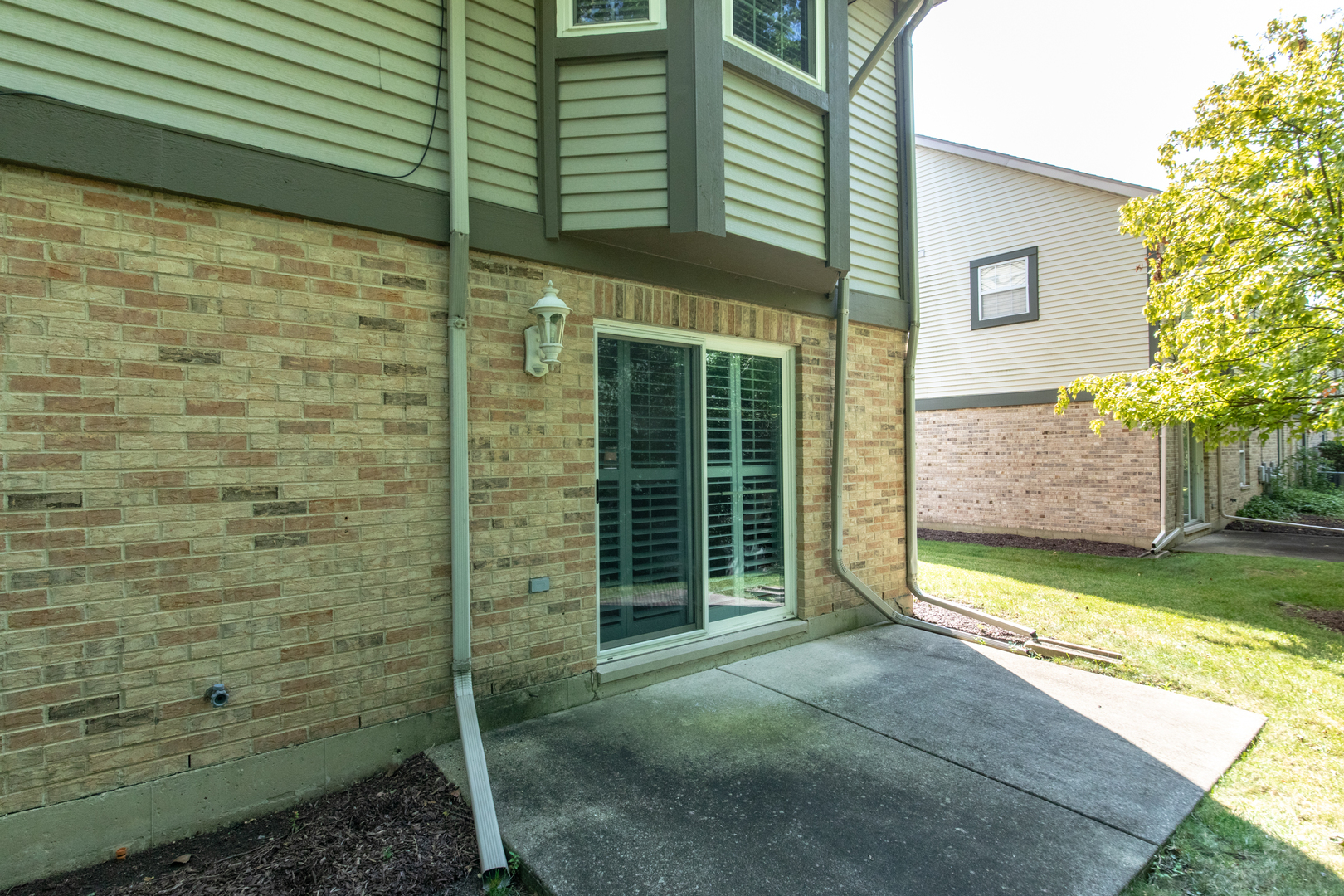 7906 Hedgewood Drive