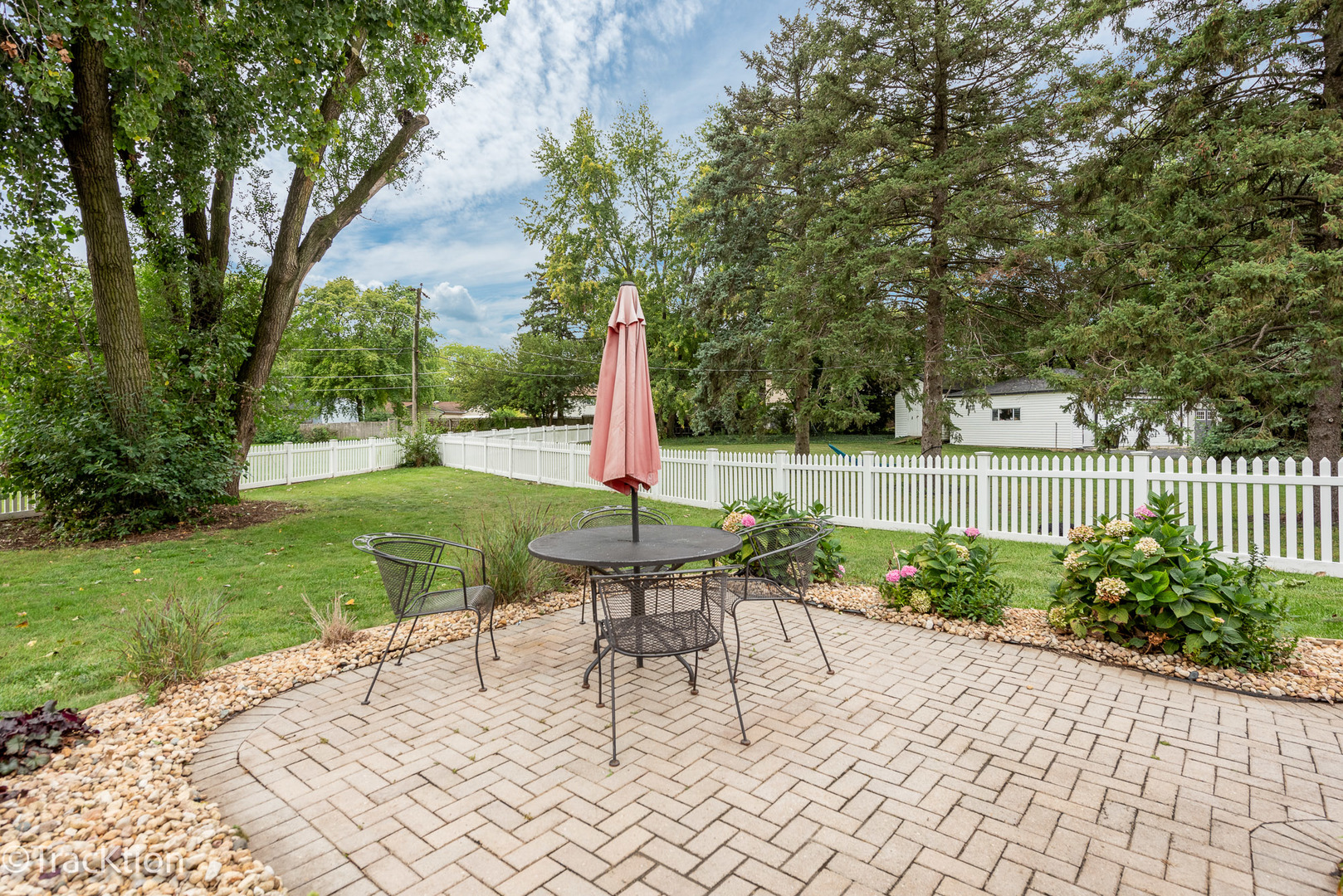147 Seabury Road