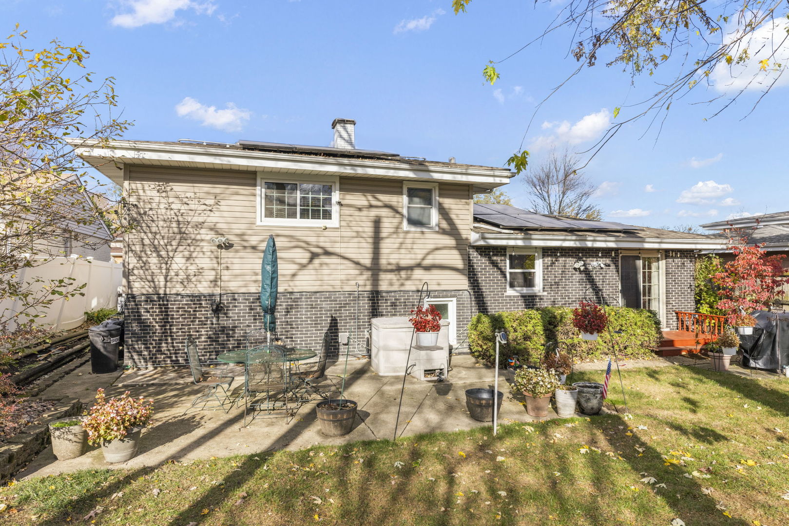 9021 Chestnut Drive