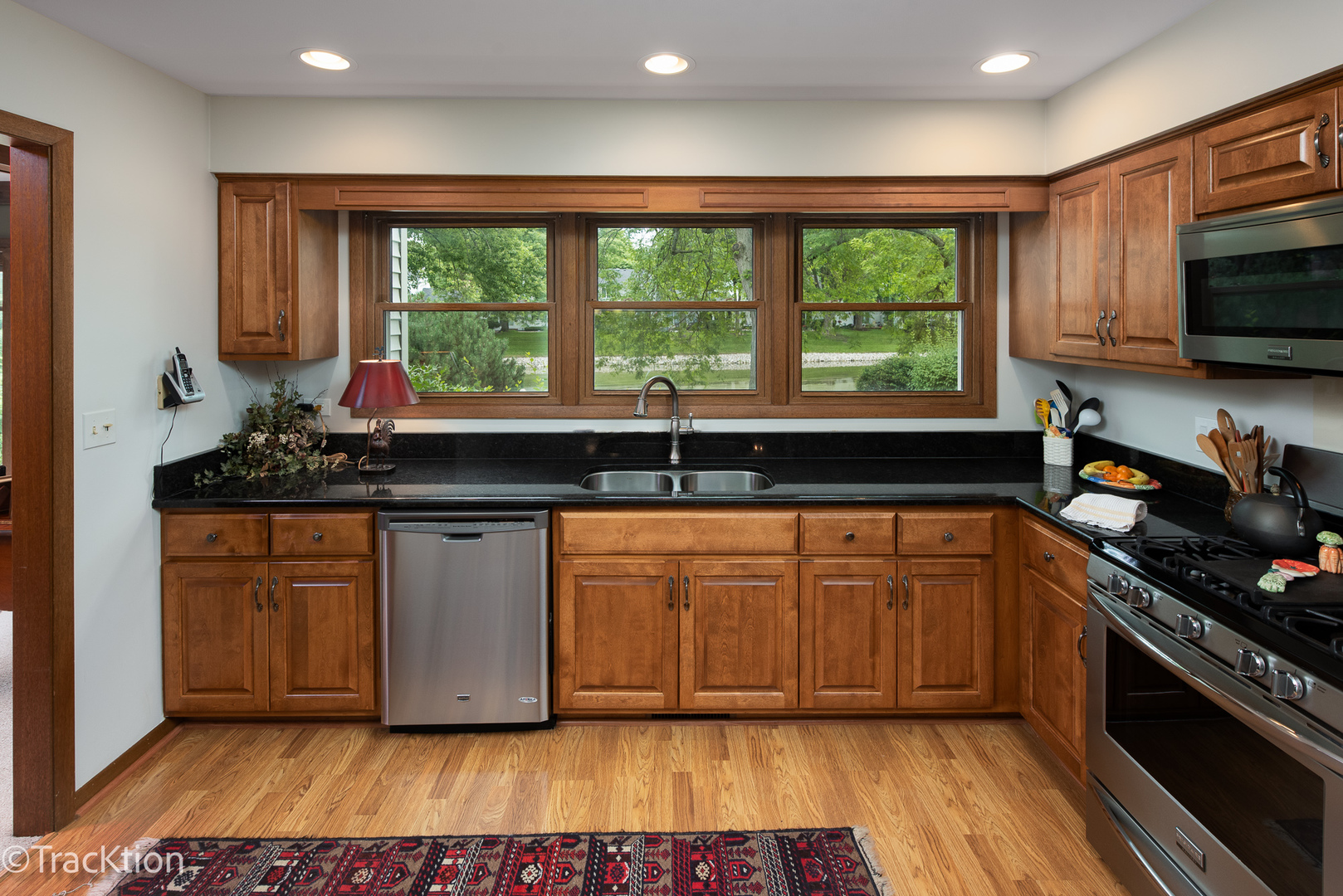 1229 W Bauer Road
