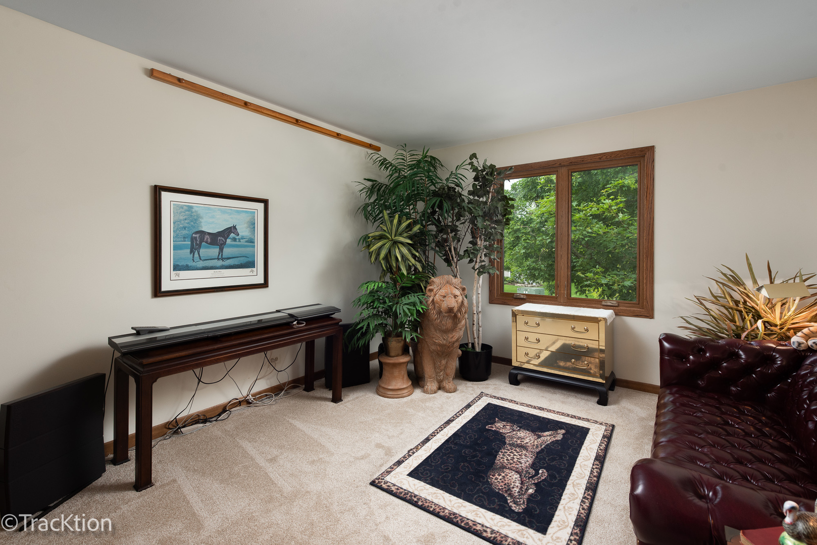 1229 W Bauer Road
