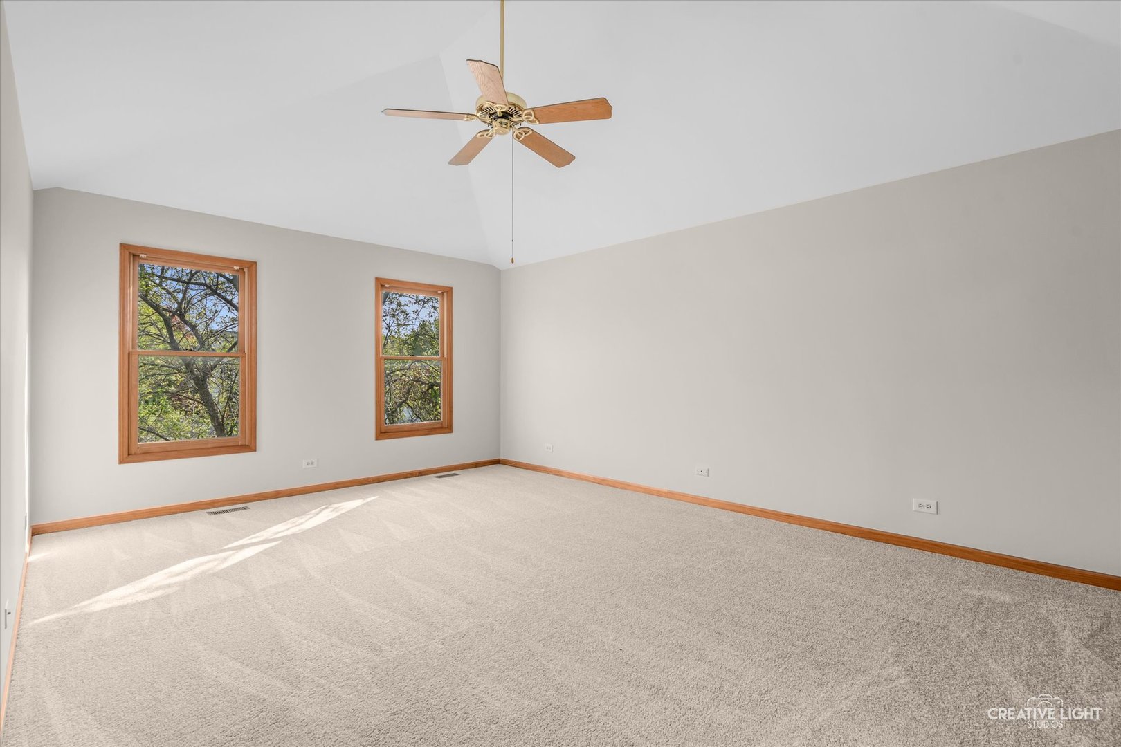 2725 Kendridge Lane
