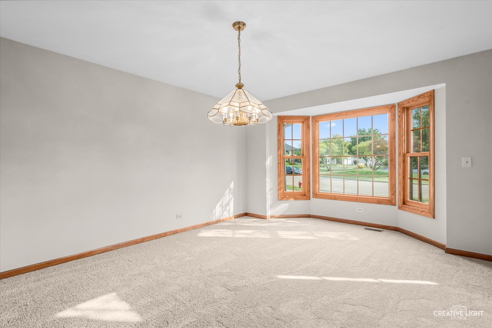 2725 Kendridge Lane