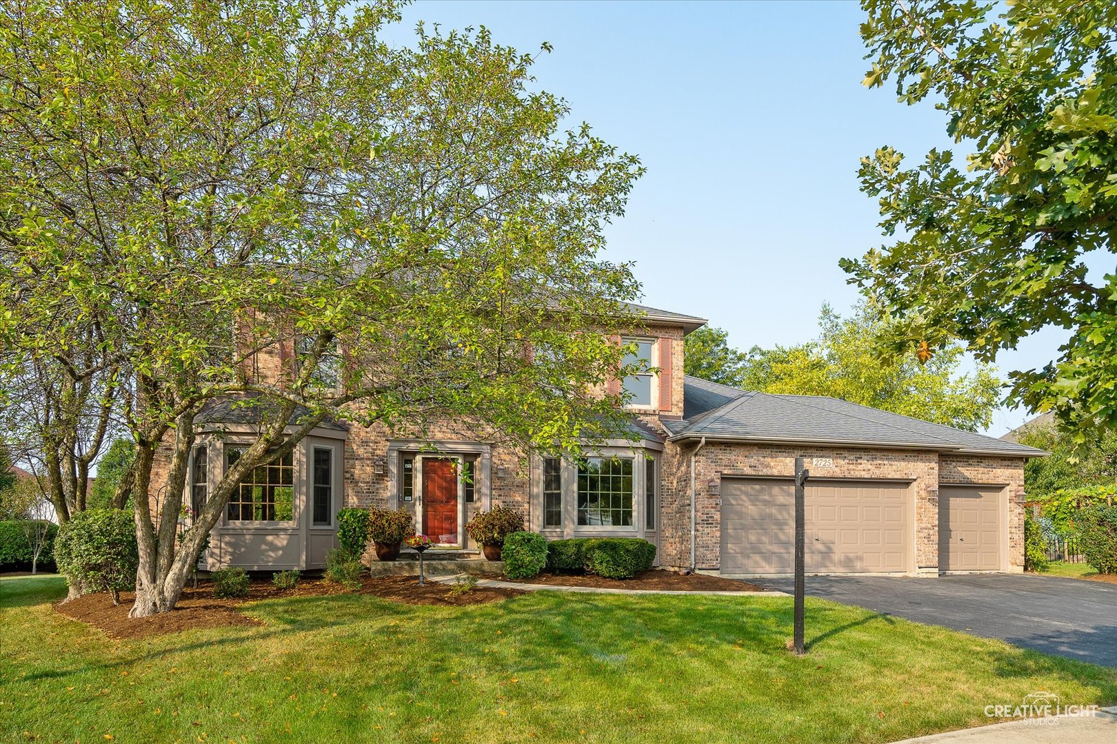2725 Kendridge Lane