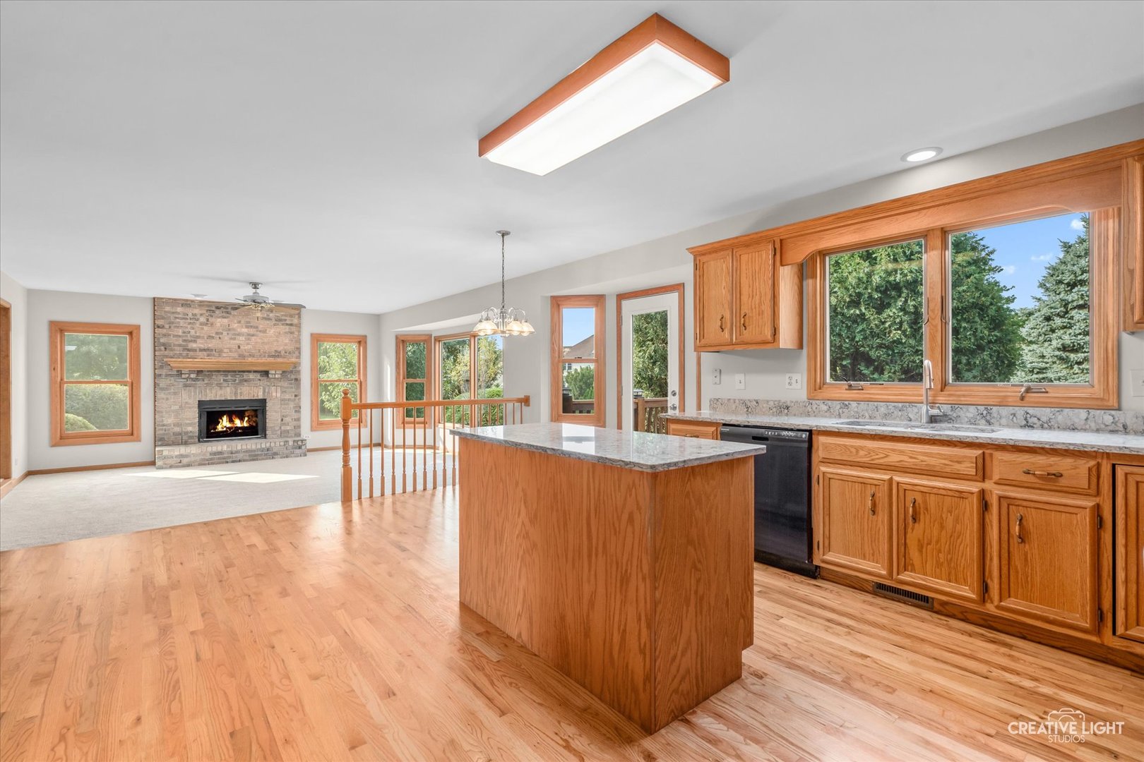2725 Kendridge Lane